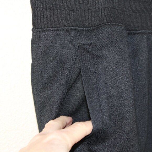 Bebe Sport Women's black jogger sweat pants with spell out size 1X (NWT) - Picture 4 of 11